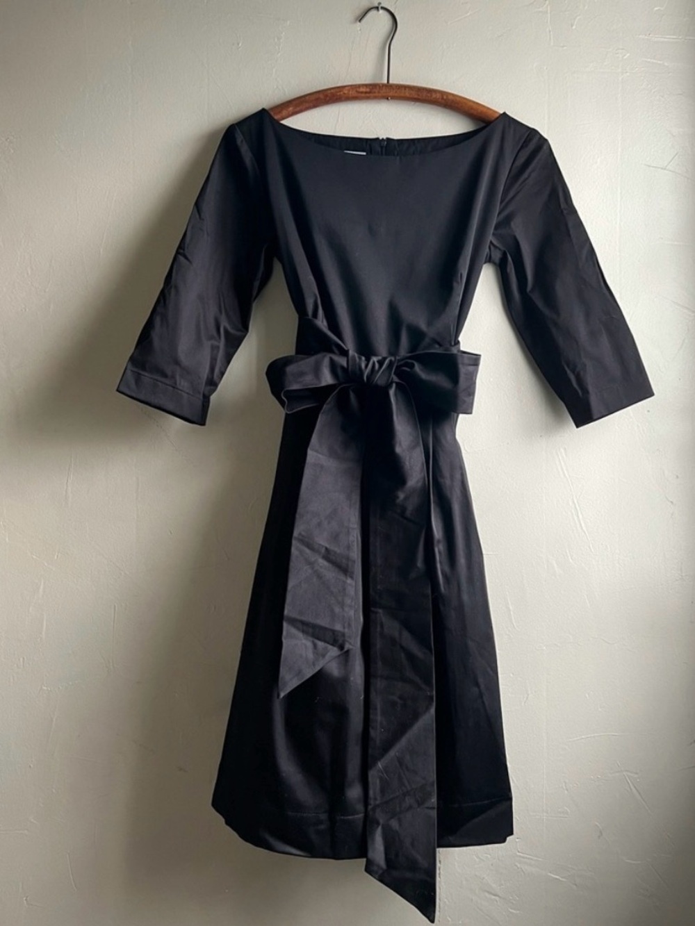 Vintage-inspired cotton cocktail dress